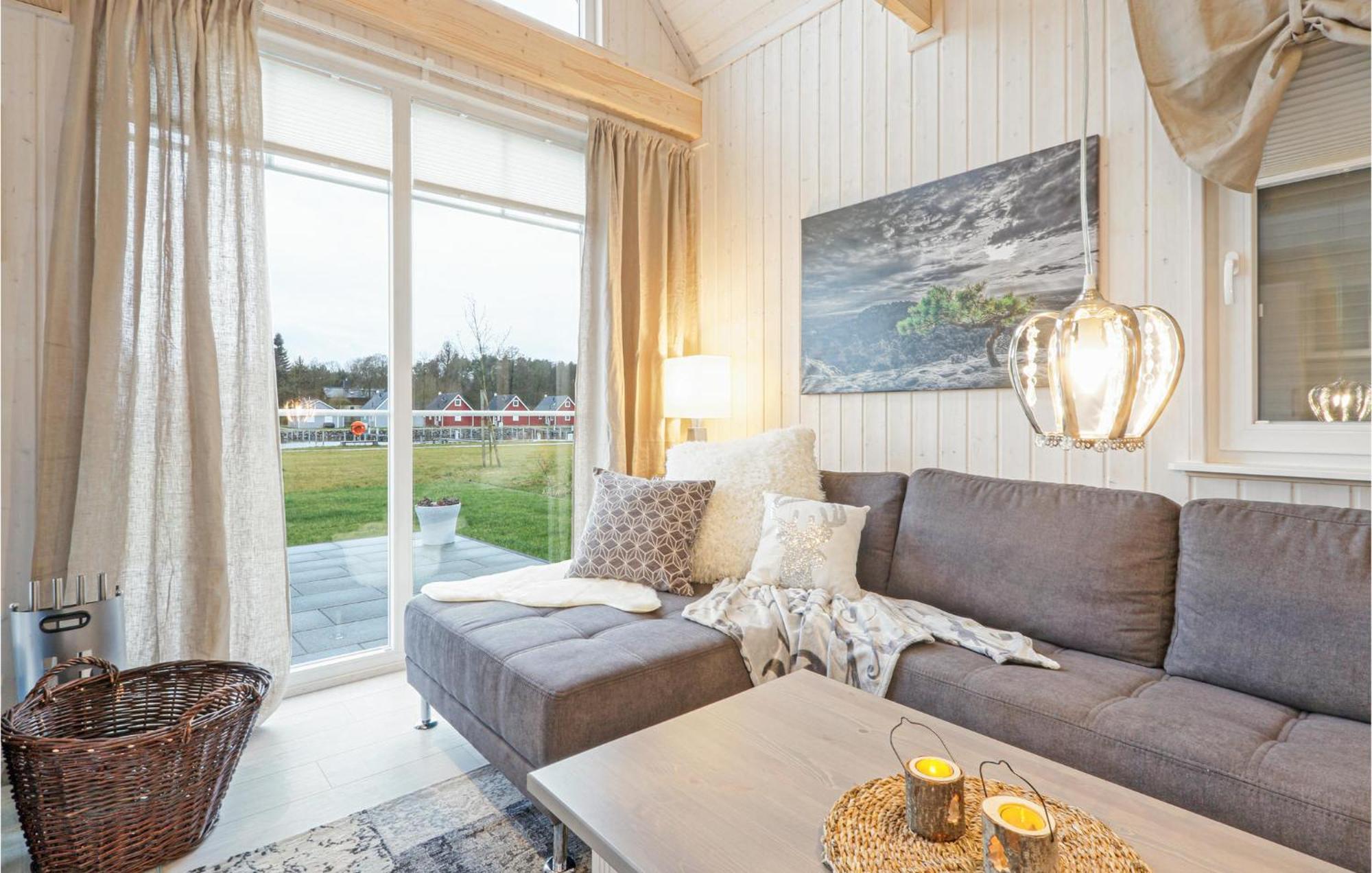 Beautiful home in Zerpenschleuse with 2 Bedrooms&WiFi Exterior foto